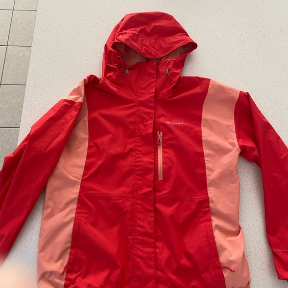 Columbia soft shell jacket, coral and pink. Gently used, size large woman. - Picture 2 of 7